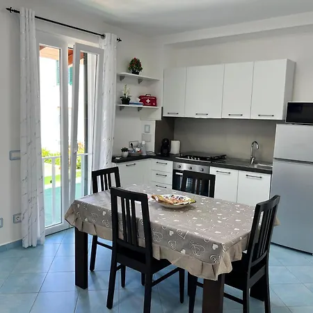 A Casa Da Antonio アパート イスキア島