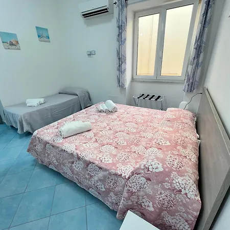 A Casa Da Antonio アパート イスキア島